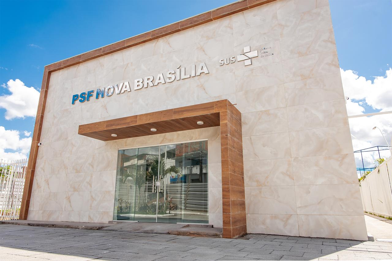 Moradores celebram inauguração do 1º equipamento de Saúde e Lazer da Nova Brasília