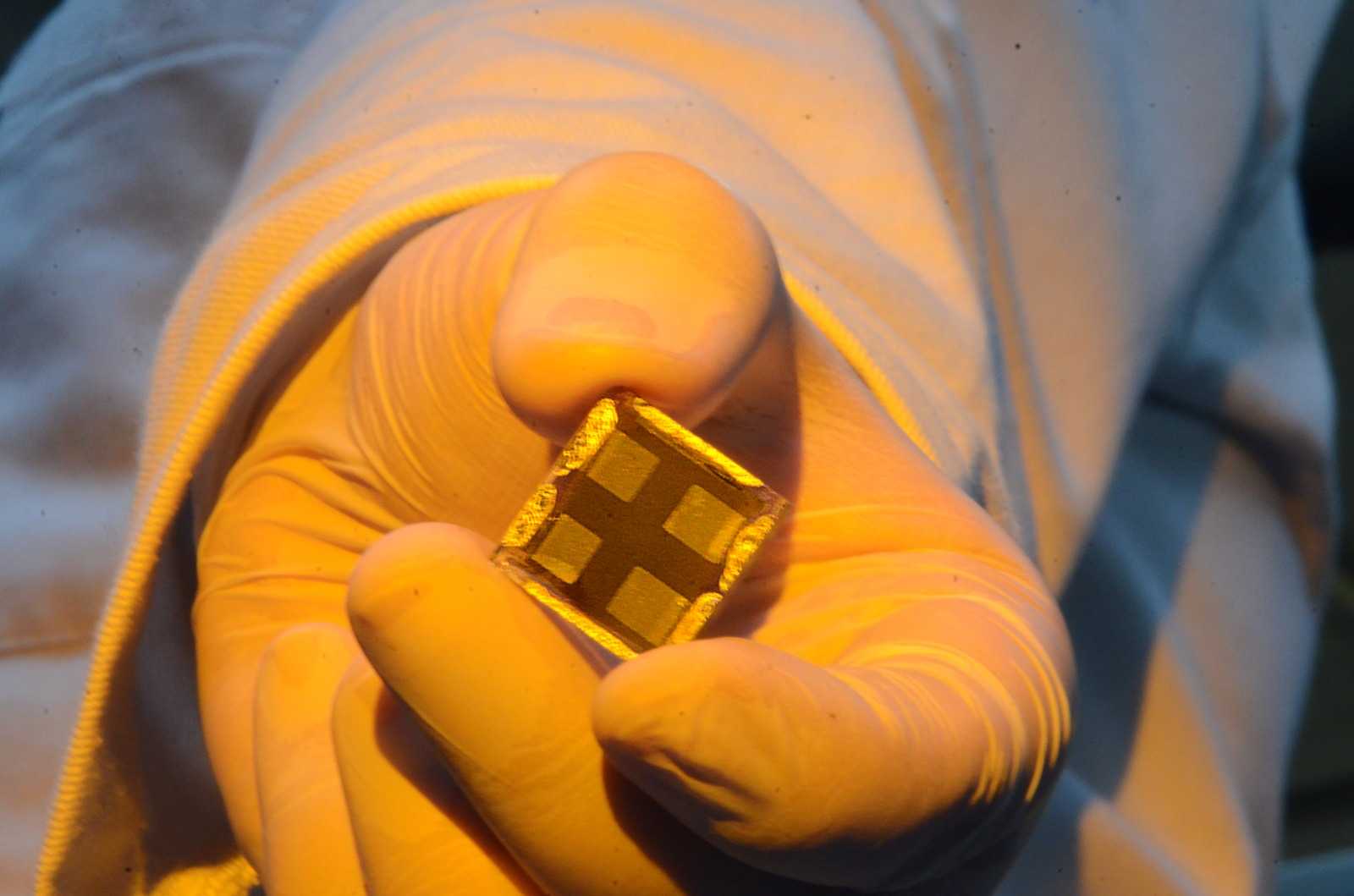 Processo Eficiente Aumenta a Vida Útil das Células Solares de Perovskita