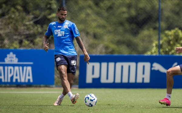 Bahia encara o líder Palmeiras em busca de recuperação no Brasileirão