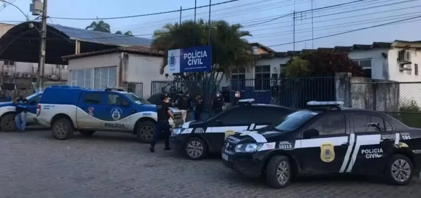 Polícia prende casal suspeito de assassinar vizinha em Santo Amaro