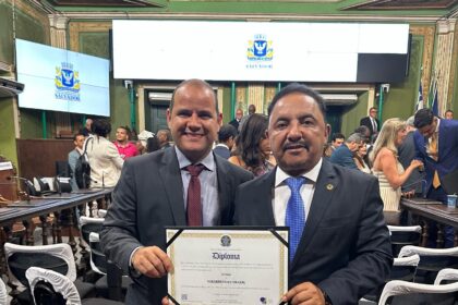 Deputado Roberto Carlos receberá título de cidadão de Salvador na Câmara Municipal