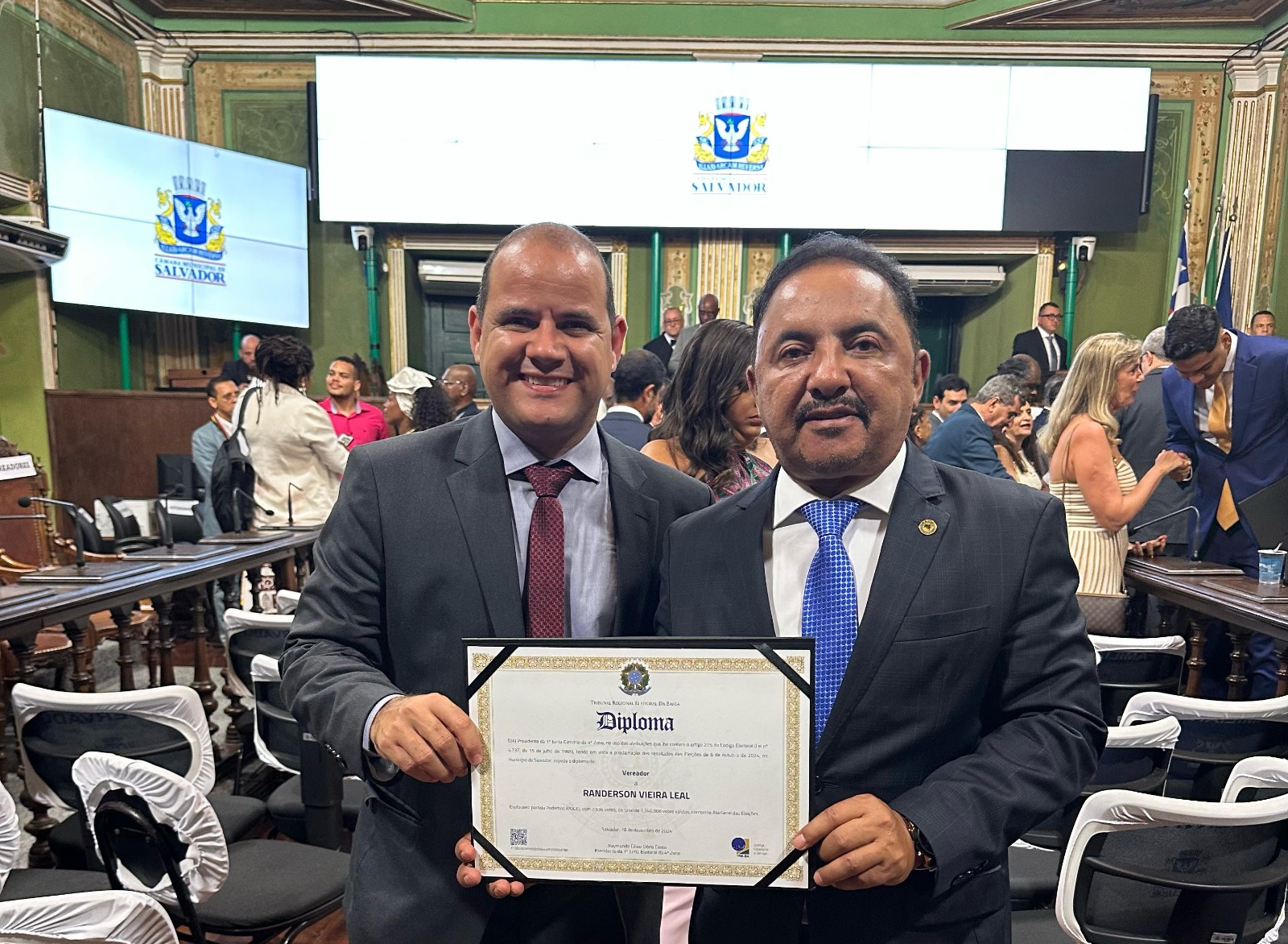 Deputado Roberto Carlos receberá título de cidadão de Salvador na Câmara Municipal