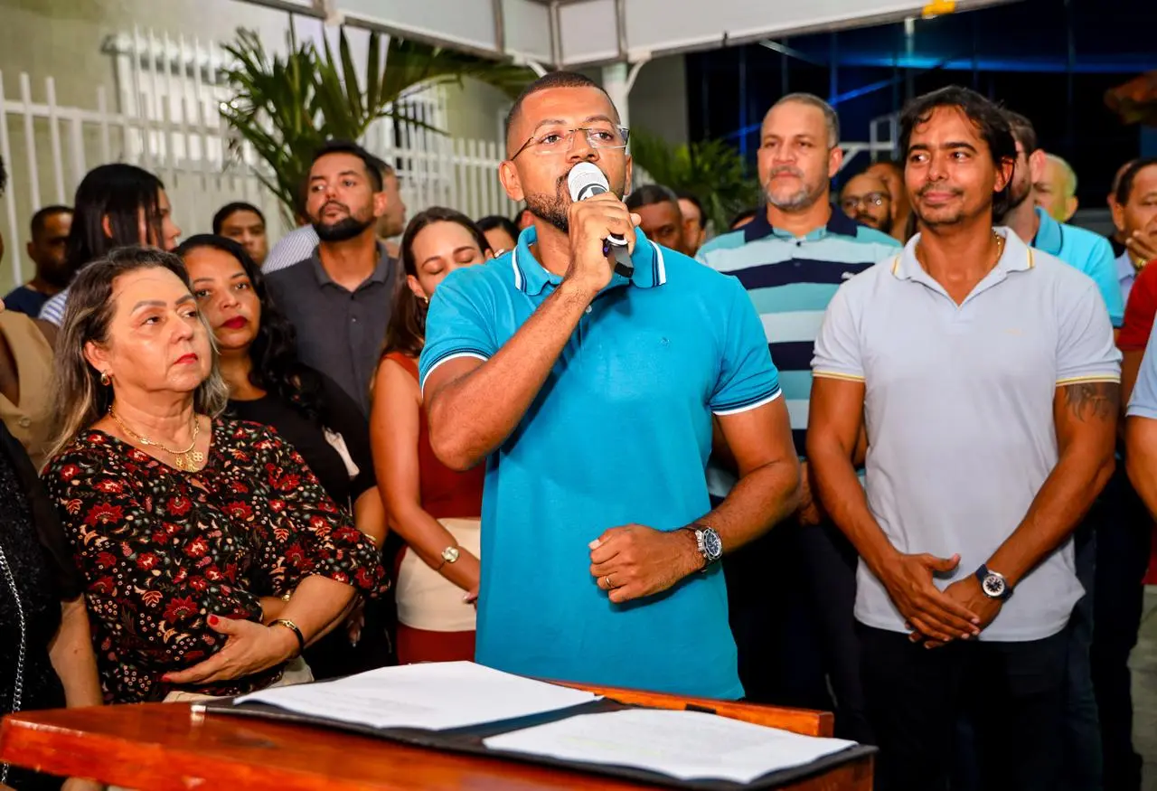 Prefeito Eriton Ramos celebra inauguração de complexo e destaca saldo positivo nos 100 primeiros dias de gestão em Candeias