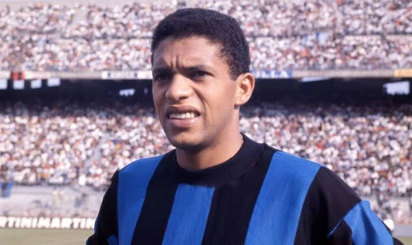 Morre Jair da Costa, campeão mundial com a seleção em 1962, aos 84 anos