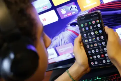 Governo buscará retomar pauta de regulação das redes no Congresso