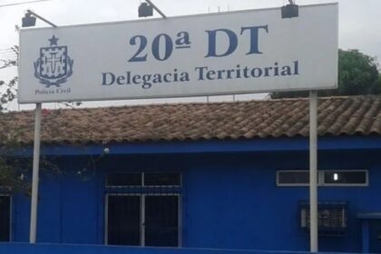PM prende homem que invadiu casa de ex em Candeias; vítima com medida protetiva