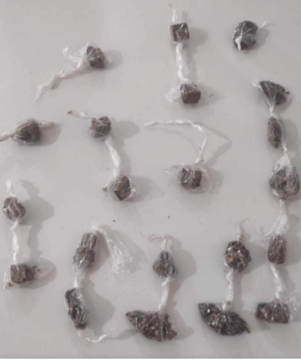 PM prende foragido da Justiça em Camaçari na Rua da Linha