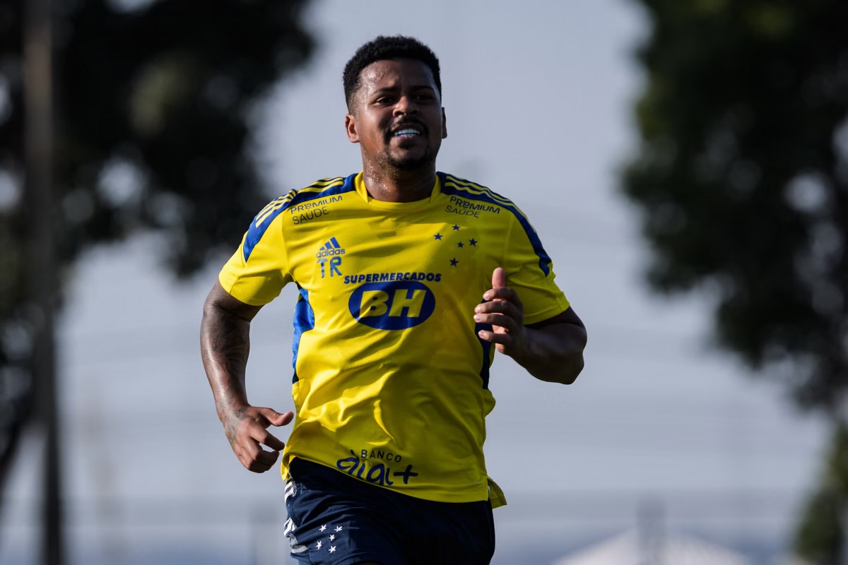 Cruzeiro lavou R$ 3 milhões do PCC em compra de jogador, diz revista