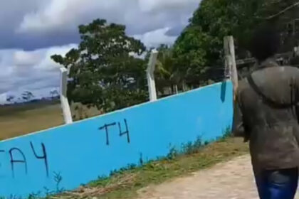 Traficantes do Bonde do Maluco invadem área do Comando Vermelho em São Sebastião do Passé