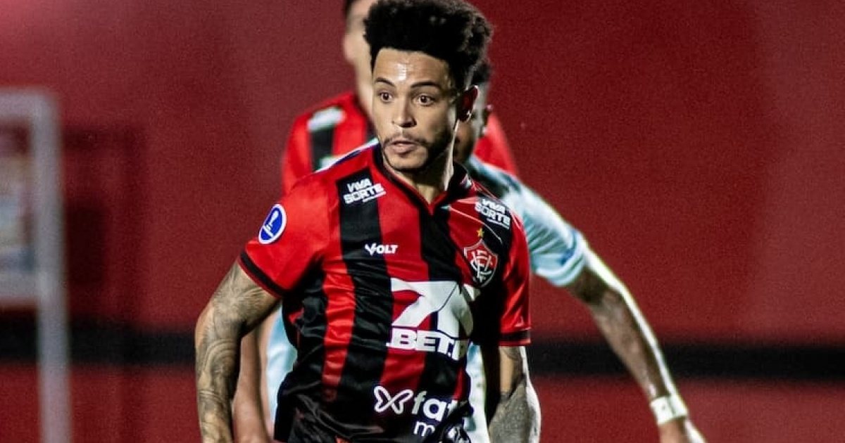 Vitória duela contra o Flamengo no Barradão em busca de afastar má fase