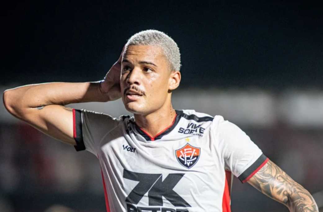 Vitória quebra o jejum e vence o Fortaleza no Barradão
