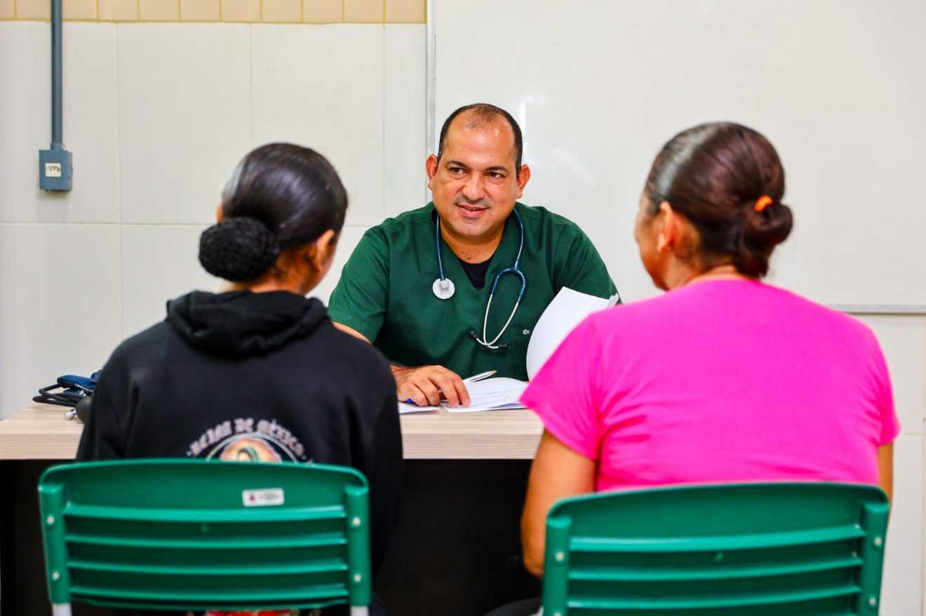 Mutirão de Atenção Especial beneficia moradores do Cedro com saúde e social.