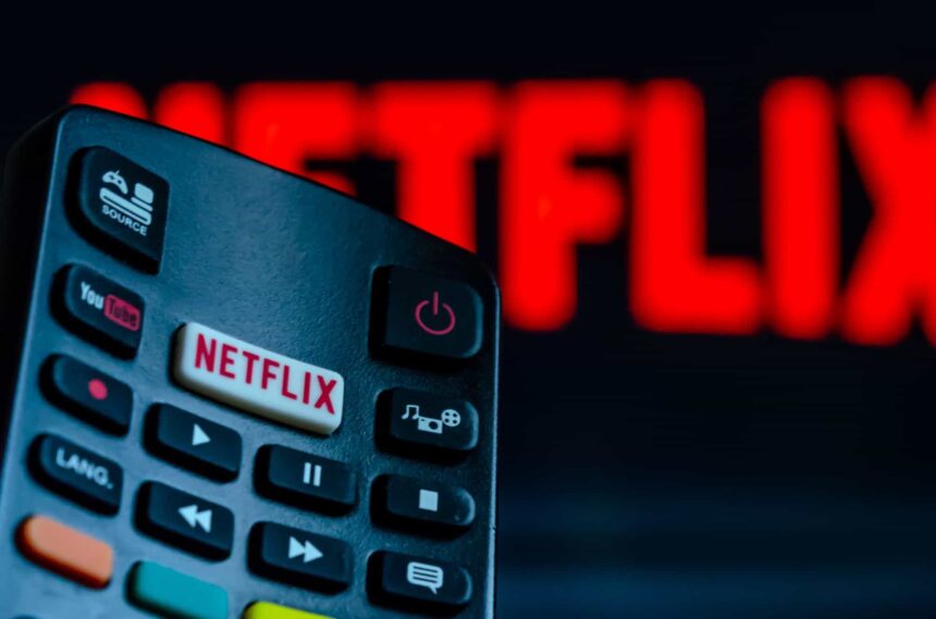 Netflix pode perder liderança no Brasil para outro streaming, diz pesquisa