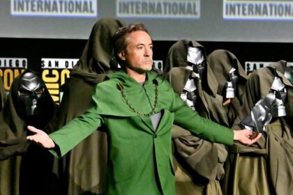 X-Men Surpreendem: Vingadores Enfrentam Doomsday Juntos!