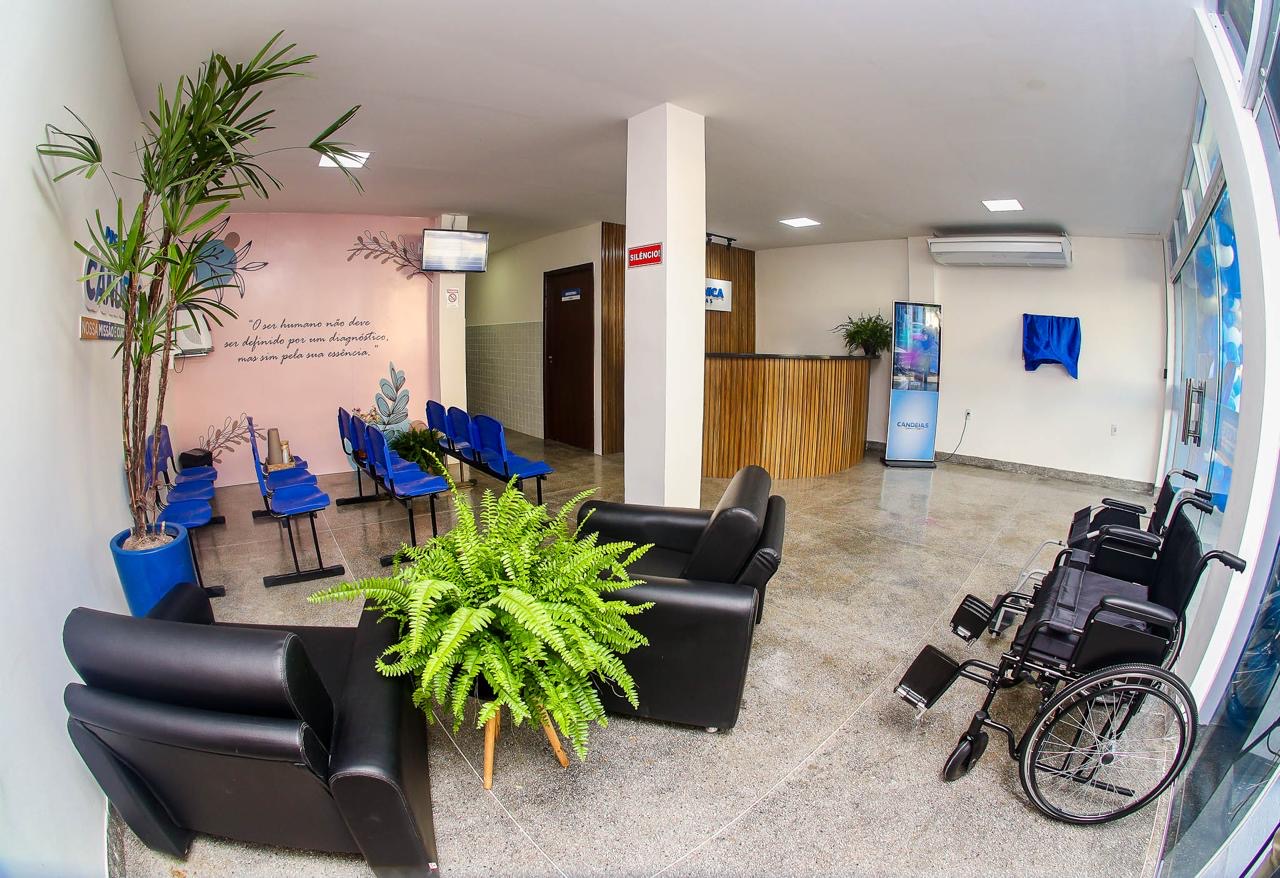 Candeias: prefeitura inaugura policlínica e anuncia novo sistema de saúde Evento de inauguração