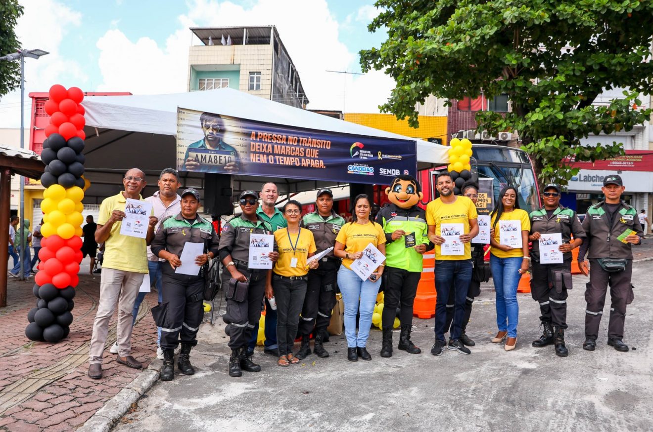 Candeias: Óculos simuladores de embriaguez conscientizam moradores Ação de saúde Maio Amarelo