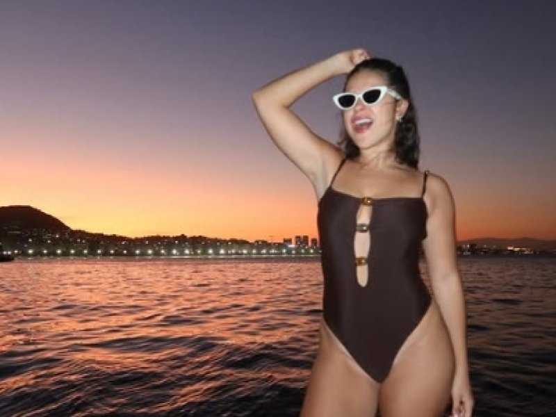 Maisa Silva Arrasa em Maiô: Veja o Que Aconteceu na Lancha!