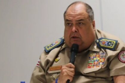 Ex-Comandante dos Bombeiros Emagrece: Dieta Surpreendente Revelada!