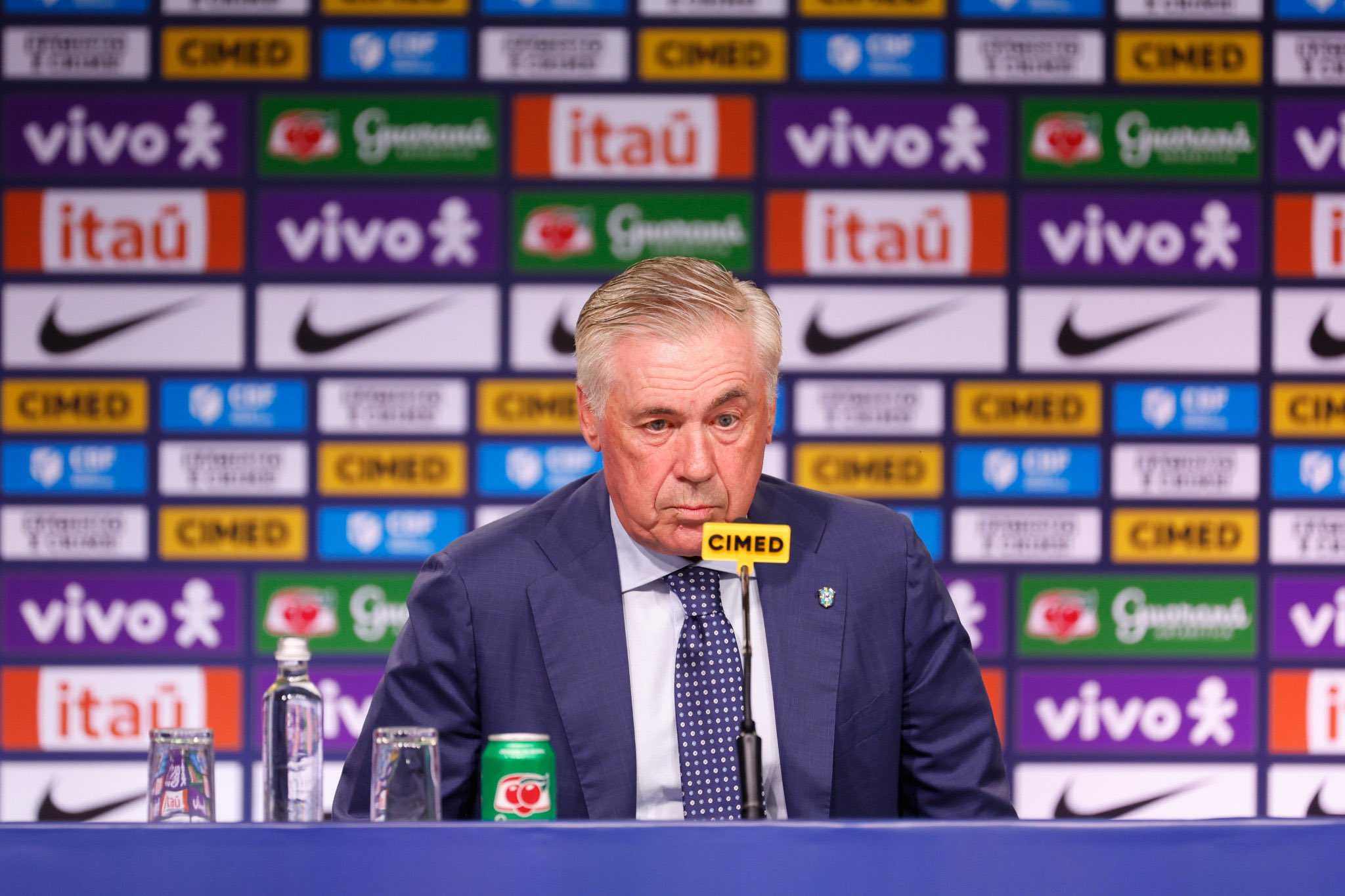 Sem Neymar, Ancelotti convoca Seleção Brasileira com apostas em jovens