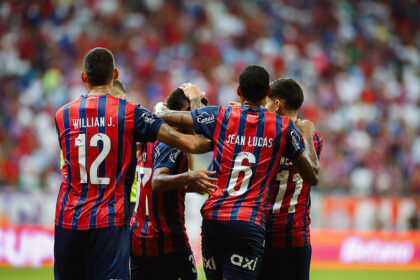 Bahia goleia Paysandu e garante vaga nas oitavas da Copa do Brasil