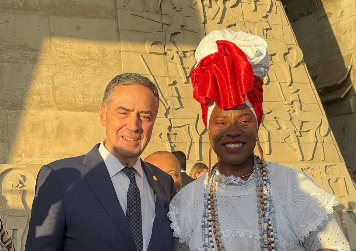 Barroso recebe título de cidadão baiano e Comenda 2 de Julho na Assembleia da Bahia