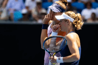 Dupla de Bia Haddad avança pela 1ª vez às oitavas de Roland Garros