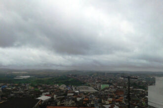 Candeias e outras 27 cidades da Bahia estão sob alerta de perigo devido às chuvas