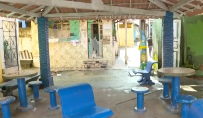 Tiros em Salvador deixam jovem morto e adolescente ferido