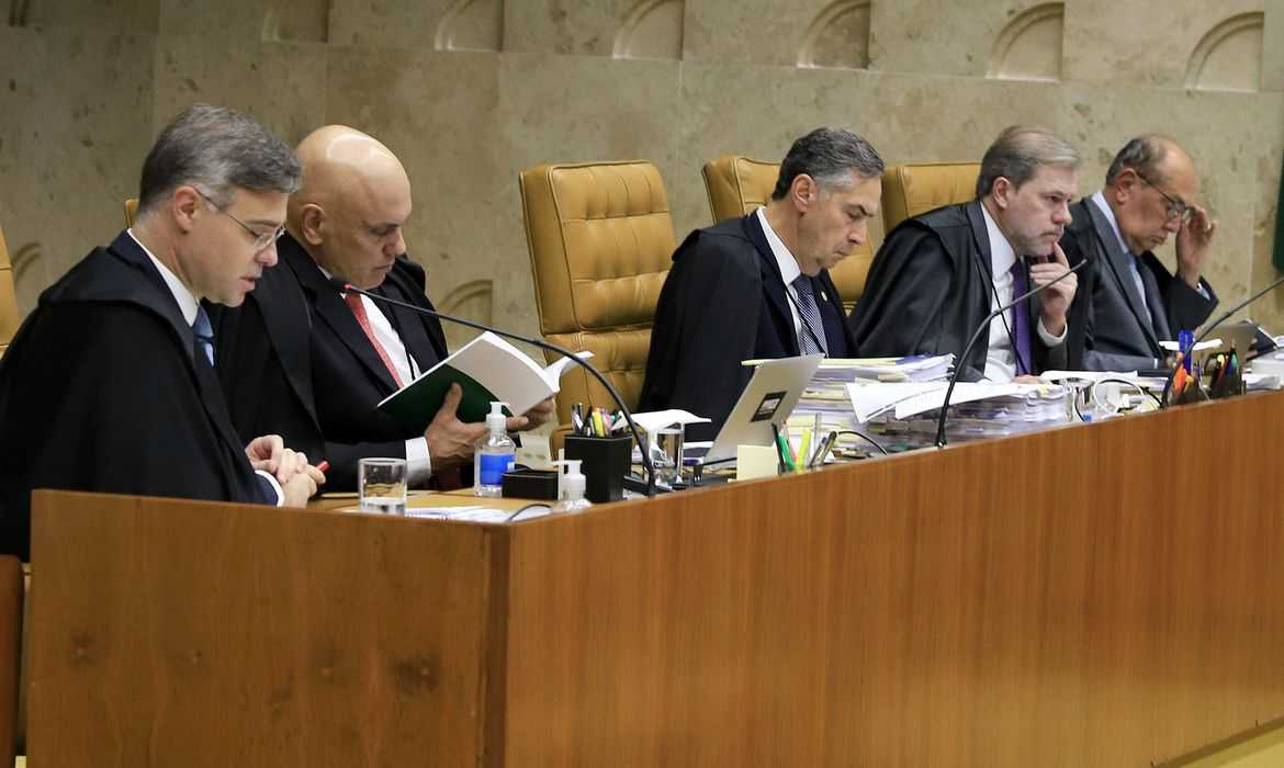 Ex-coordenador da PRF confirma ações para barrar eleitores em 2022