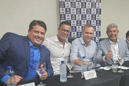 Governador diz que vai trabalhar em parceria com Félix Mendonça para PDT crescer em 2026 e prega eleição de dois "gigantes" do partido"
