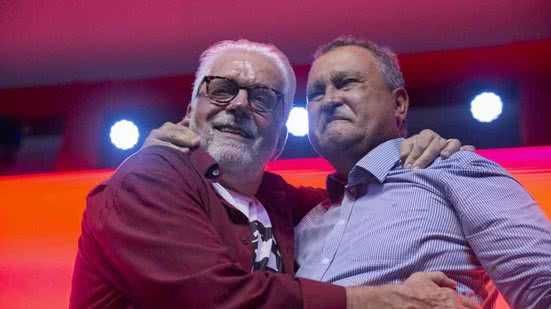 Em ação articulada, Jaques Wagner e Rui Costa cravam candidaturas ao Senado e isolam Angelo Coronel