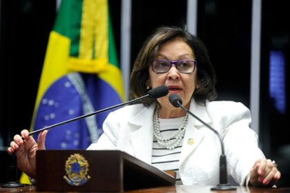 Lídice da Mata é reconduzida à coordenação da bancada baiana no Congresso