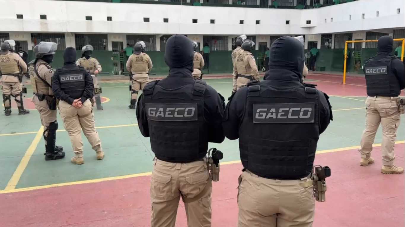 Líderes do tráfico são transferidos para Serrinha após operação