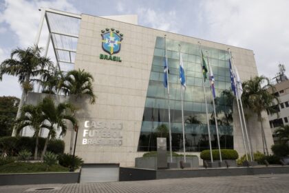 Em manifesto, mais de 20 clubes anunciam boicote à eleição da CBF