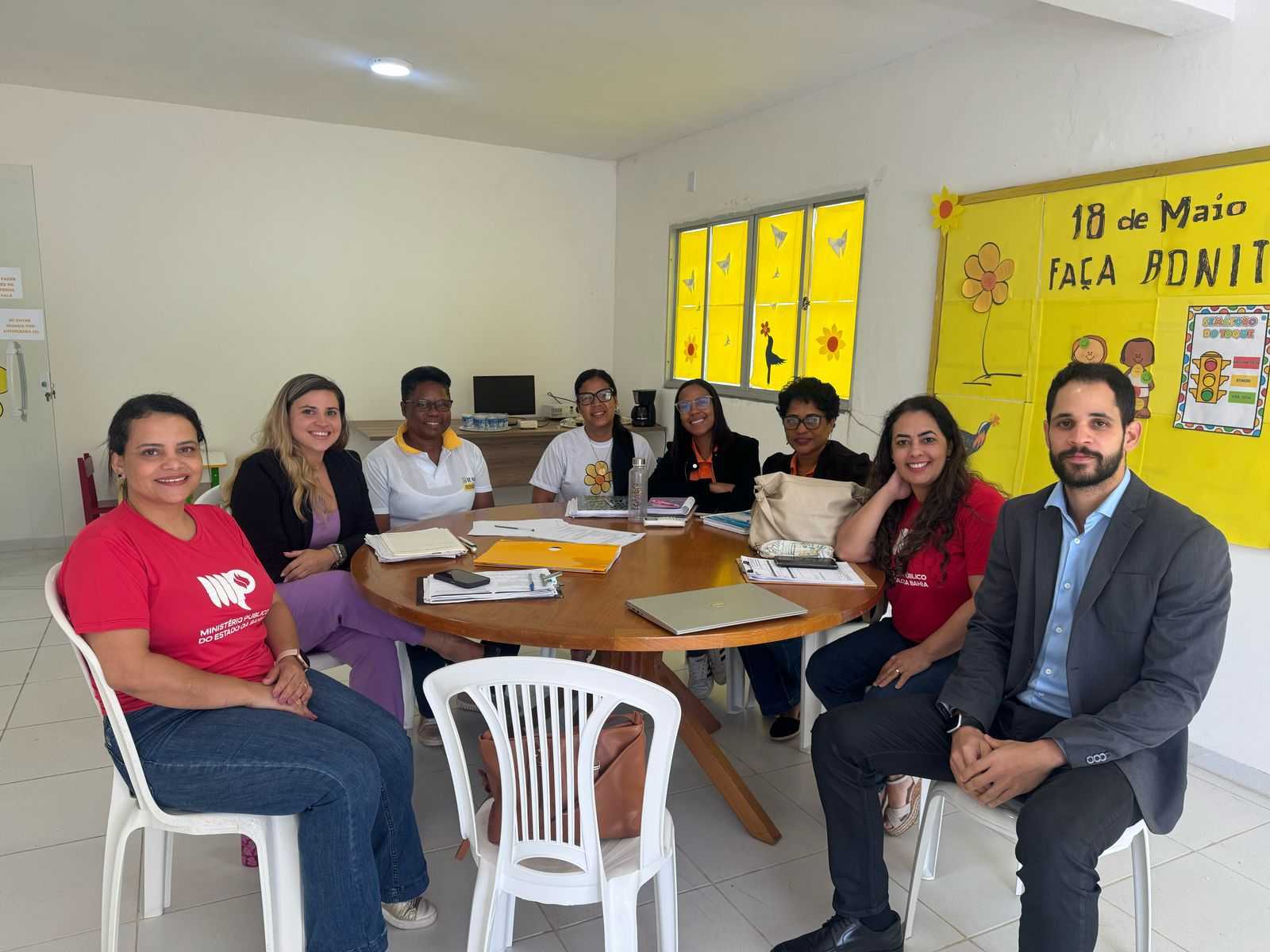 Ministério público no creas: compromisso com a assistência social reforçado A Visita do Ministério Público ao CREAS: Um Diagnóstico da Assistência Social