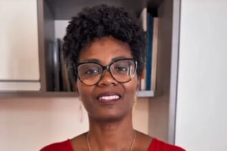 Professora Rose lança candidatura à presidência do PT em Madre de Deus com apoio de lideranças estaduais e nacionais