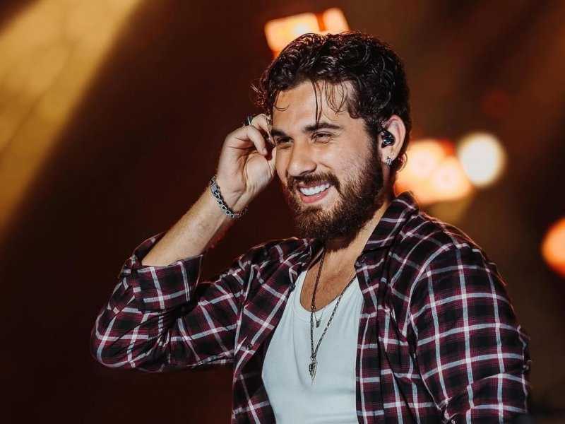 Velório: Gustavo Mioto Surpreende Salvador com Humor no São João