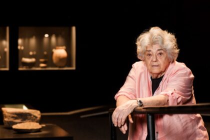 Arqueóloga Inovadora que Transformou a História da Ocupação Humana nas Américas Falece aos 92 Anos