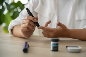 Diabetes: dicas para reconhecer sintomas e prevenir complicações
