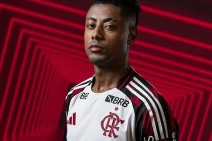 Atacante do Flamengo é denunciado pelo MP e pode pegar 17 anos de prisão caso seja condenado