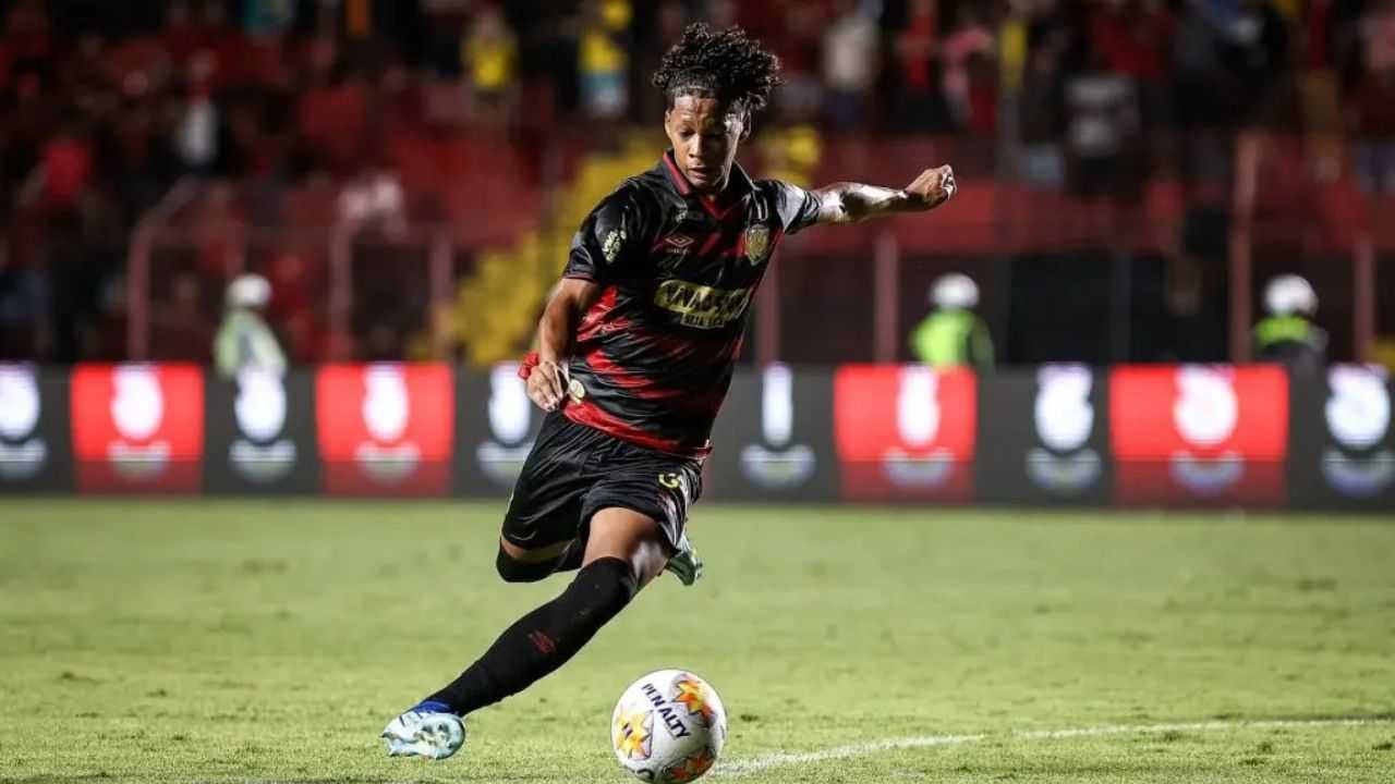 Barcelona tem interesse em contratação de joia nordestina