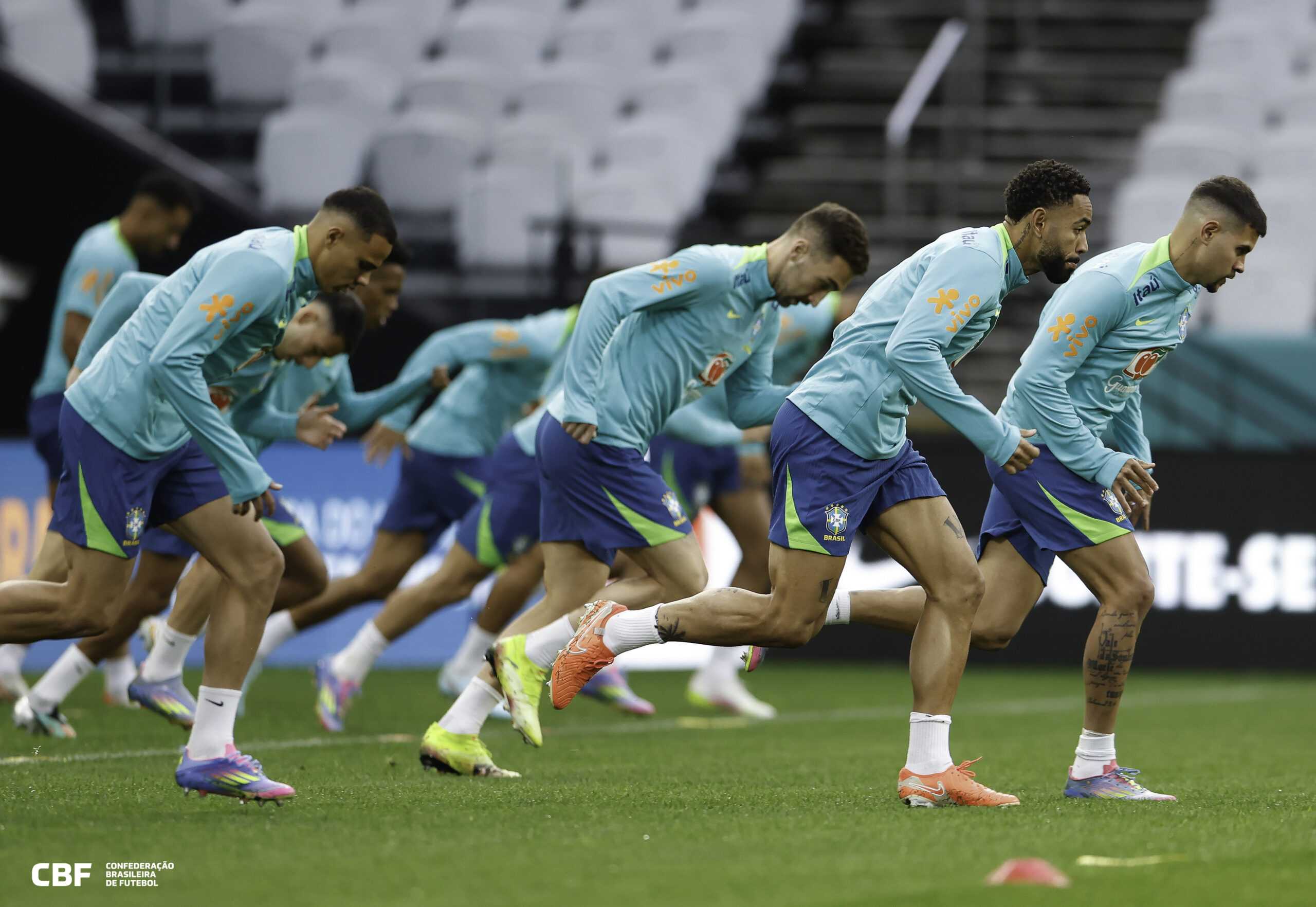 Brasil enfrenta Paraguai na casa do Corinthians; veja prováveis escalações