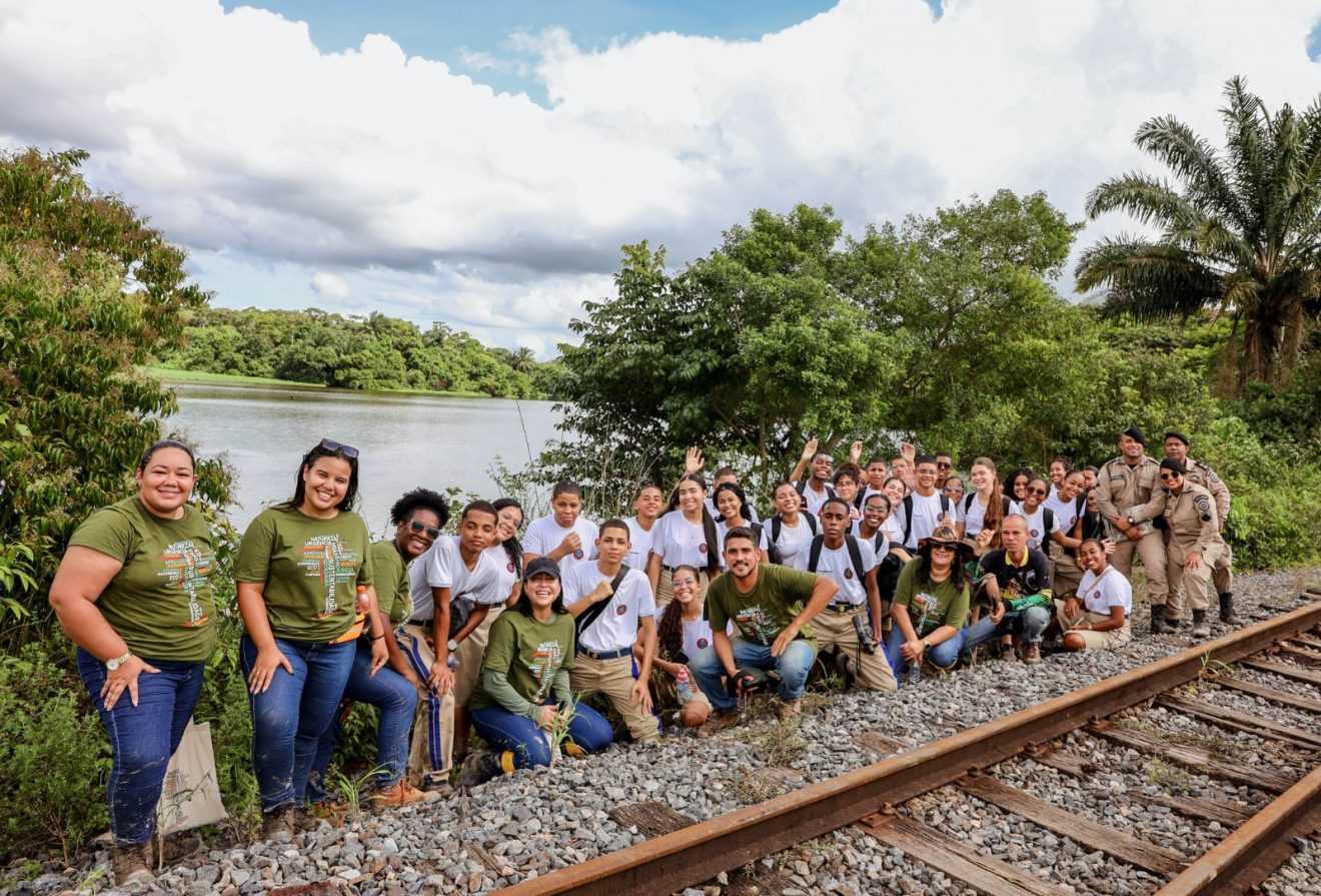 Candeias: Alunos celebram Dia Mundial do Meio Ambiente com trilha ecológica