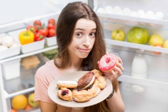 entenda a relação entre o consumo de doces e o humor