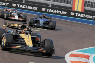 Quais são os requisitos mínimos e recomendados para jogar F1 25 no PC?