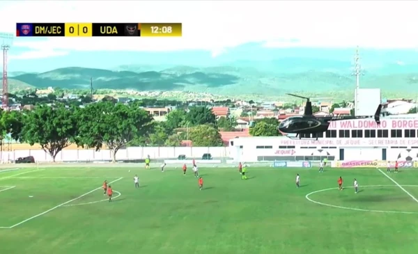 Partida entre UDA e Doce Mel pelo Brasileiro Feminino é interrompida por pouso de helicóptero