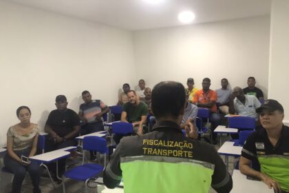SECOP Realiza Palestra Maio Amarelo para Motoristas da Prefeitura