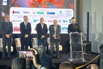 SDE discute o futuro da média e pequena mineração em encontro nacional