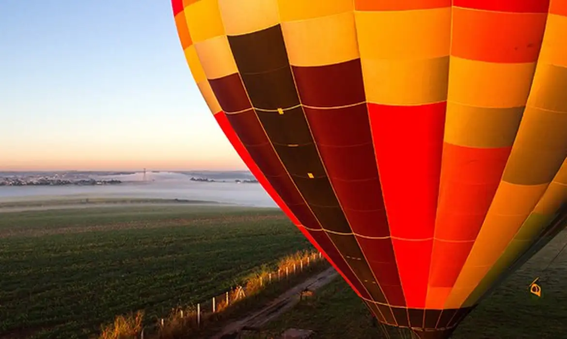 Lula expressa solidariedade às vítimas de acidente com balão em SC