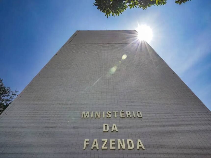 Prisma: Mercado ajusta dívida, mas primário se deteriora em 2025 e 2026